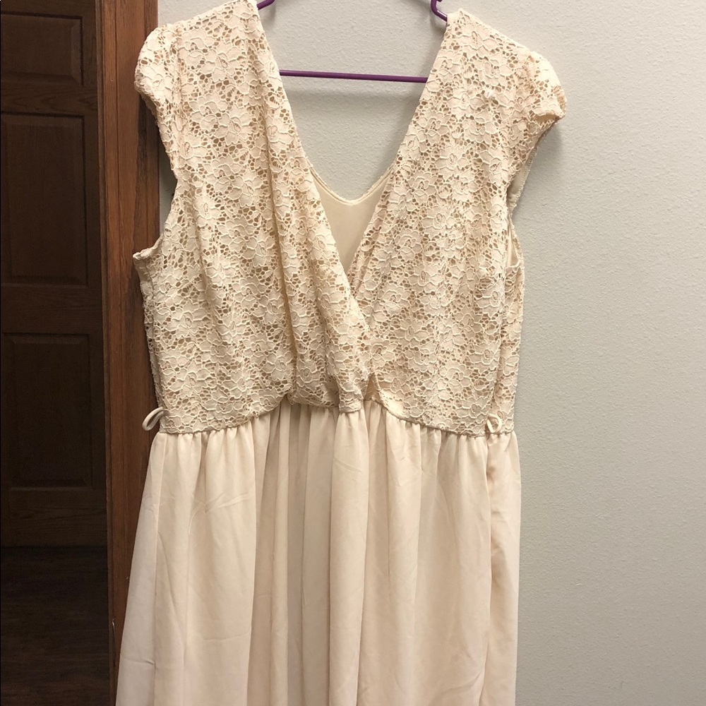 Ruffle sleeve dress